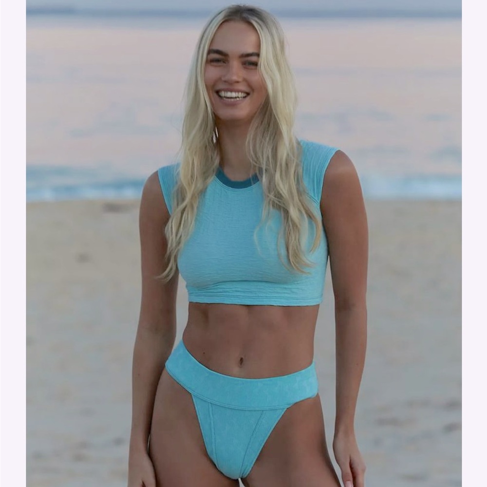 NEW Free People FP Beach Sonny Ringer Swim crop Tee XL light blue